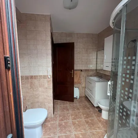 M&m, La Casita Ronda