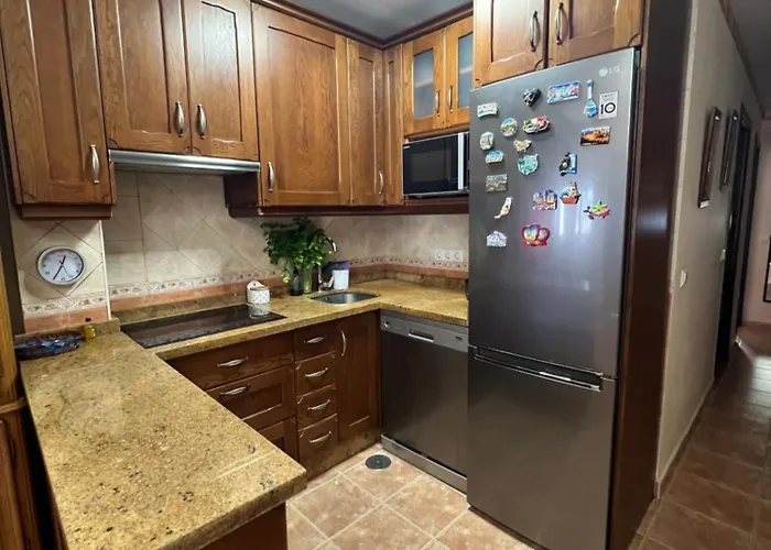 M&m, La Casita Ronda